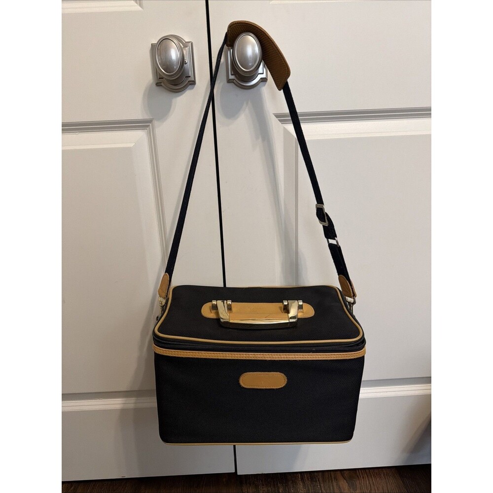 Vintage London fog Zip Around Black Shoulder Bag-Train Case /luggage 13 x 7”x 9